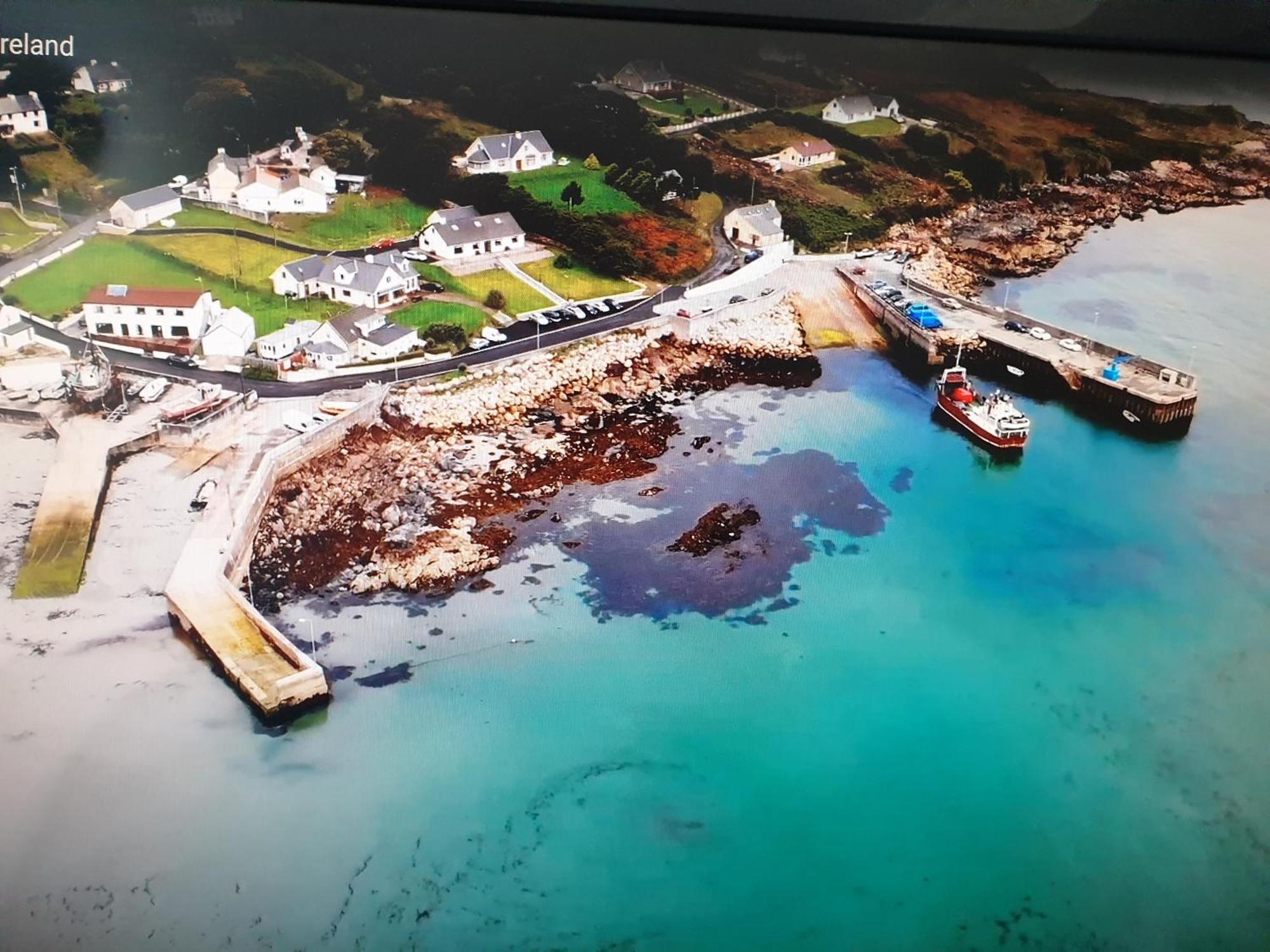 Chalet 1 Mile From Dungloe, 2bdrm Max3 Adults *